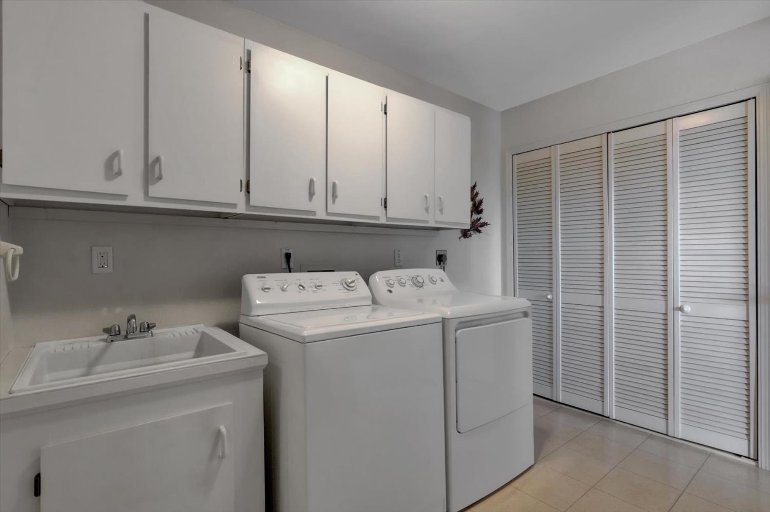 10952 Gopher Mine Trail Grass Valley, CA 95949 - Photo 40 of 98