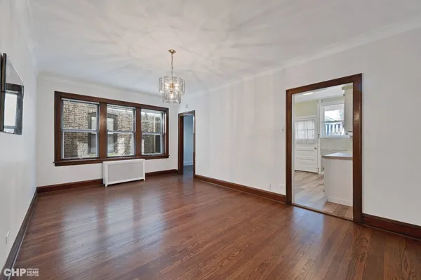 $1,850 | 3736 North Whipple Street, Unit 1S, Chicago, IL 60618
