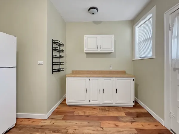 $1,850 | 3736 North Whipple Street, Unit 1S, Chicago, IL 60618