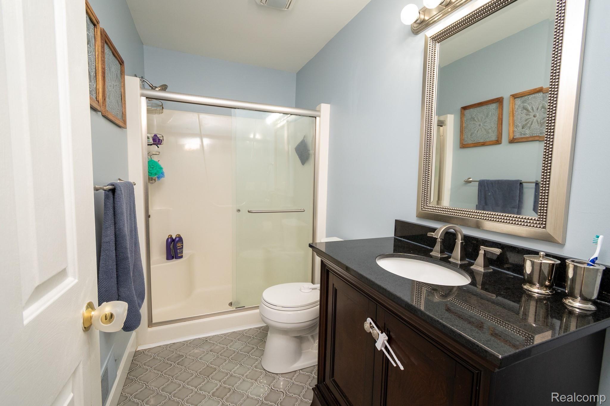 2627 Fisk Road Howell, MI 48843 - Photo 10 of 20 Master Bathroom