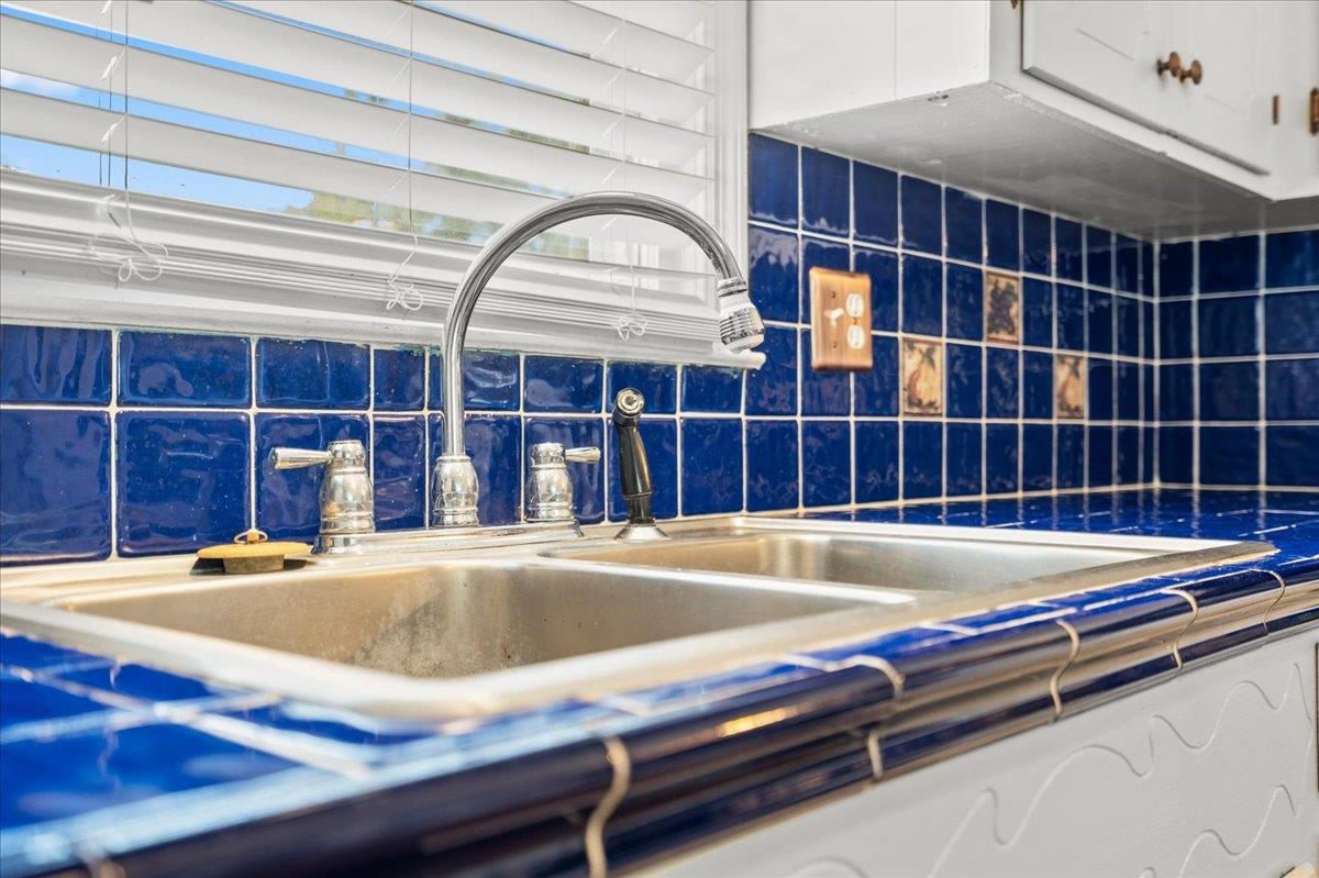 308 Sanders Court Mullins, SC 29574 - Photo 23 of 44