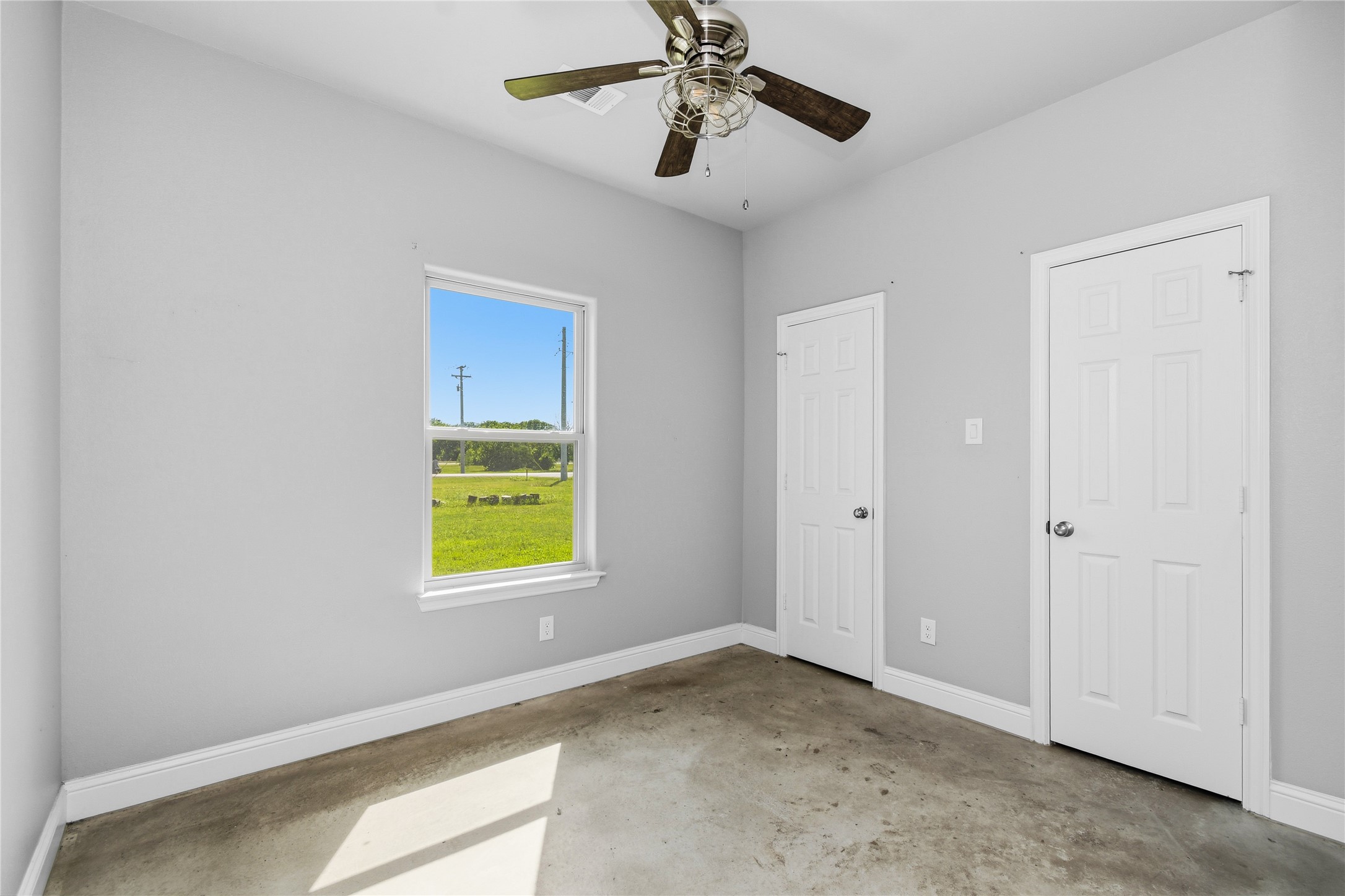 300 East Pine Street Forney, TX 75126 - Photo 4 of 27