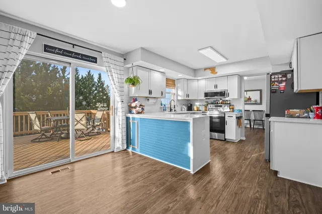 $650,000 | 3334 Brockton Drive, Jefferson, MD 21755