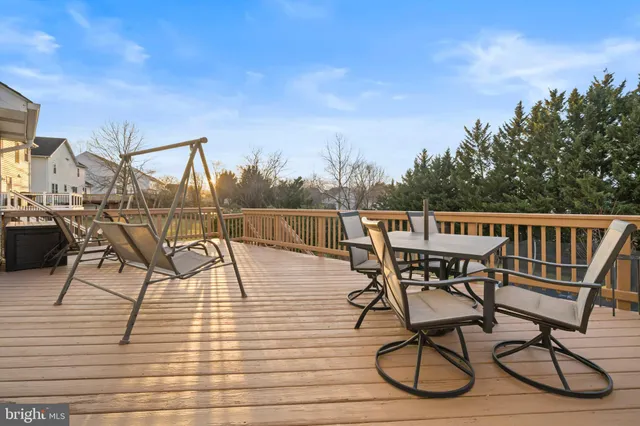 $650,000 | 3334 Brockton Drive, Jefferson, MD 21755