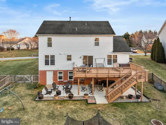 $650,000 | 3334 Brockton Drive, Jefferson, MD 21755