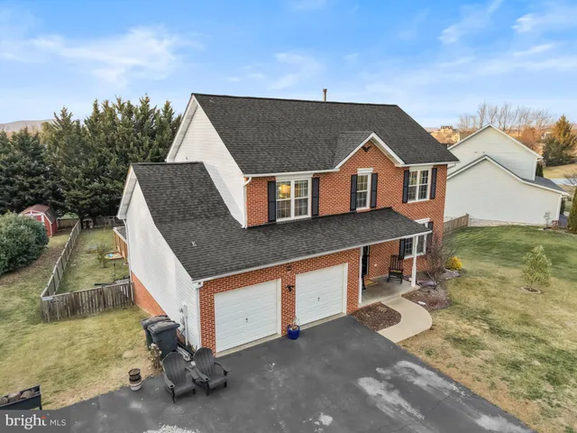 $650,000 | 3334 Brockton Drive, Jefferson, MD 21755