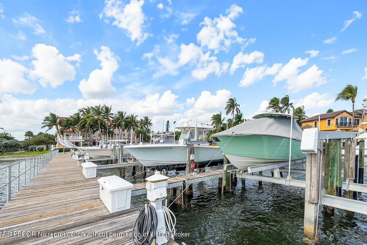 124 Harbors Way, Unit 124 Boynton Beach, FL 33435 - Photo 28 of 35 034-124HarborsWay-BoyntonBeach-FL-33435-