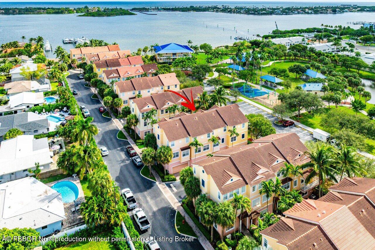 124 Harbors Way, Unit 124 Boynton Beach, FL 33435 - Photo 31 of 35 041-124HarborsWay-BoyntonBeach-FL-33435-