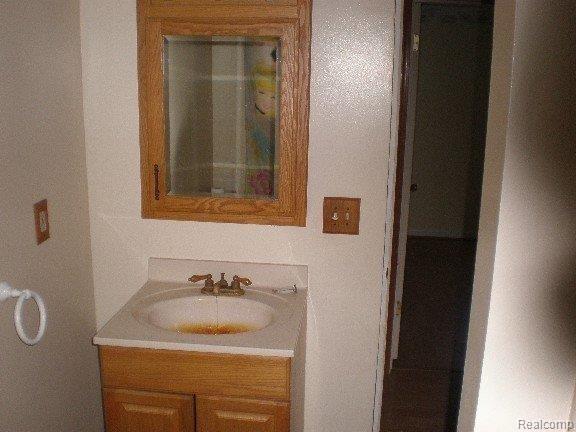 6828 Fargo Road Avoca, MI 48006 - Photo 12 of 12 P1210122-mfscnv-mfsopt
