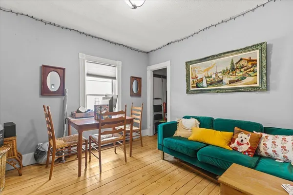 $950,000 | 211-213 St Paul Street, Burlington, VT 05401