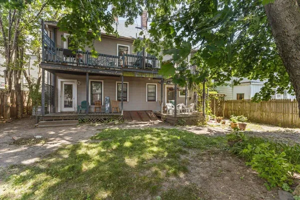 $950,000 | 211-213 St Paul Street, Burlington, VT 05401