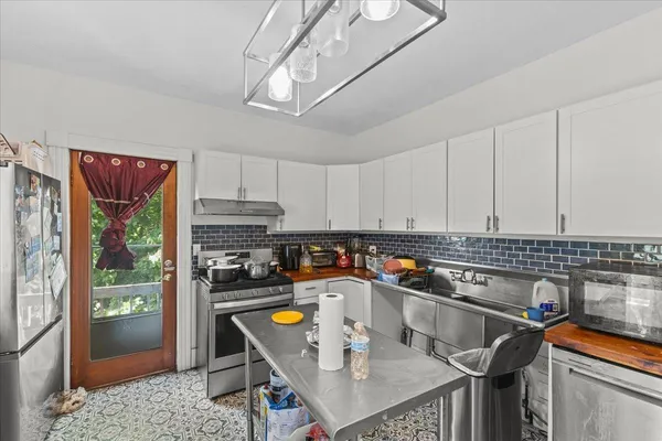 $950,000 | 211-213 St Paul Street, Burlington, VT 05401