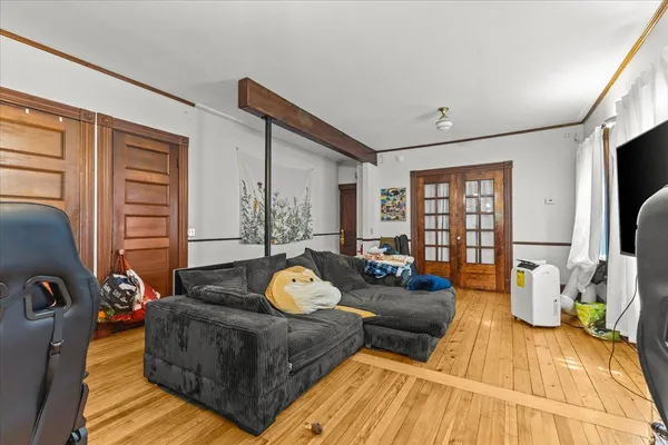 $950,000 | 211-213 St Paul Street, Burlington, VT 05401