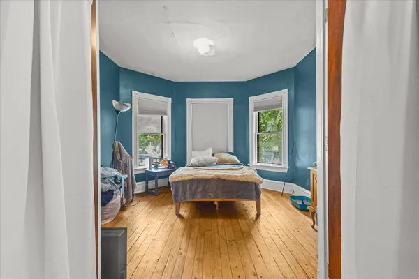 $950,000 | 211-213 St Paul Street, Burlington, VT 05401
