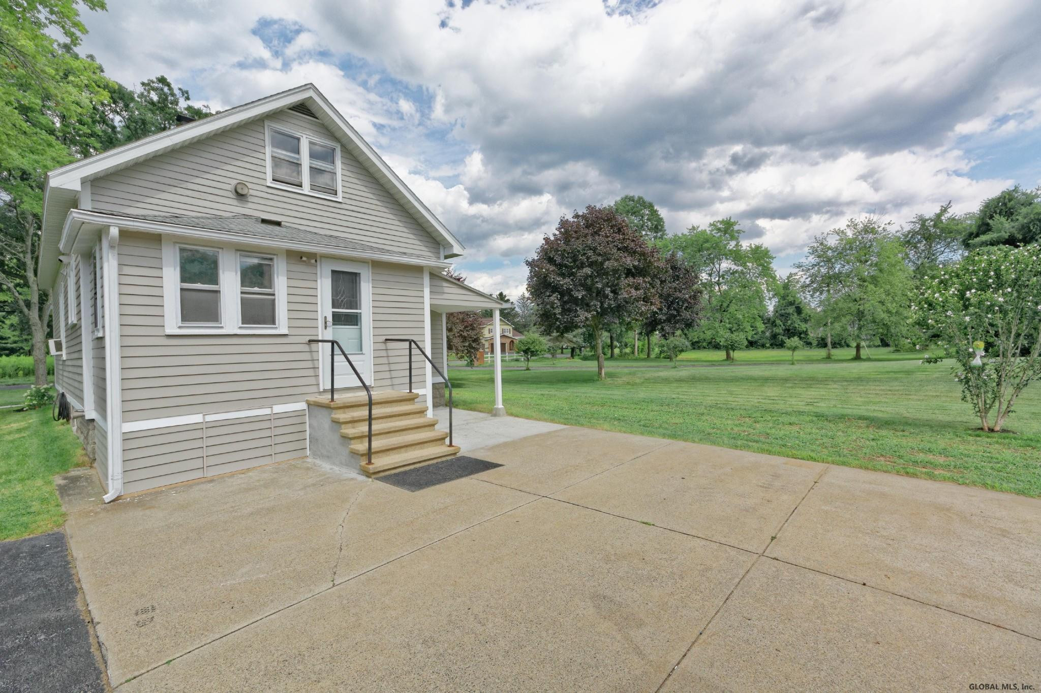 2747 Curry Road Guilderland, NY 12303 - Photo 44 of 51 Photo 44