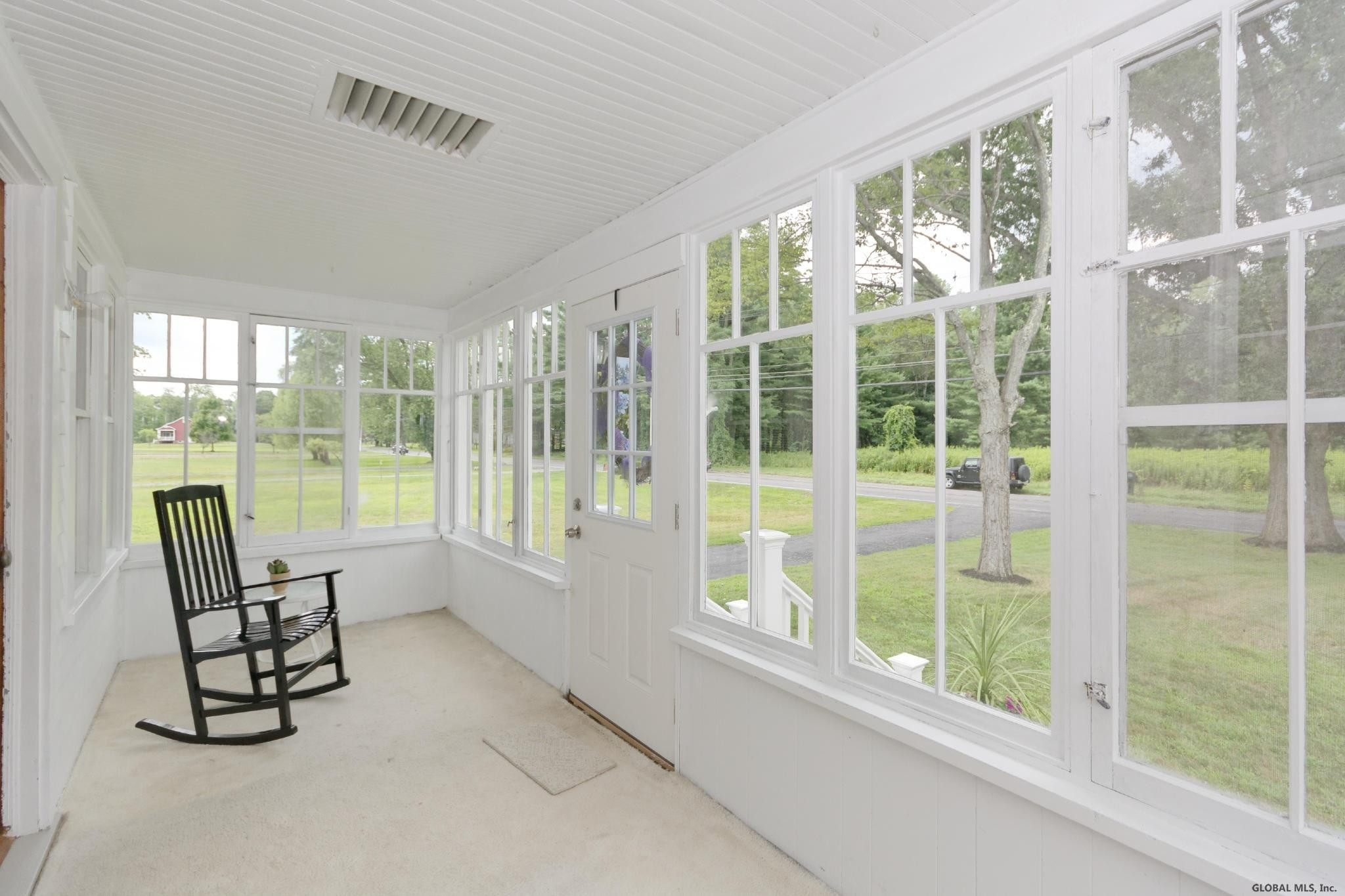 2747 Curry Road Guilderland, NY 12303 - Photo 9 of 51 Photo 9