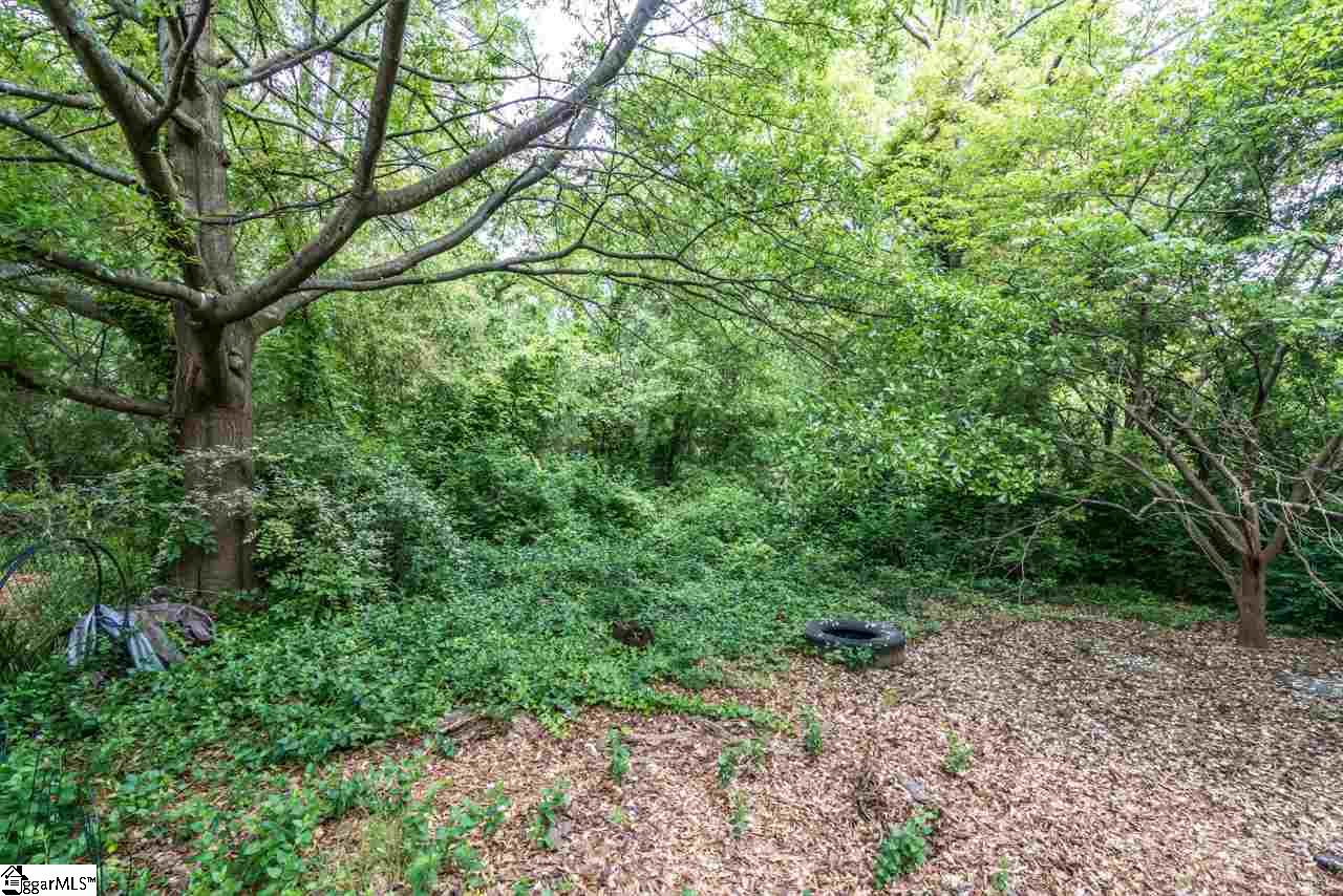 35 East Faris Road Greenville, SC 29605 - Photo 15 of 27 Gallery Image 15
