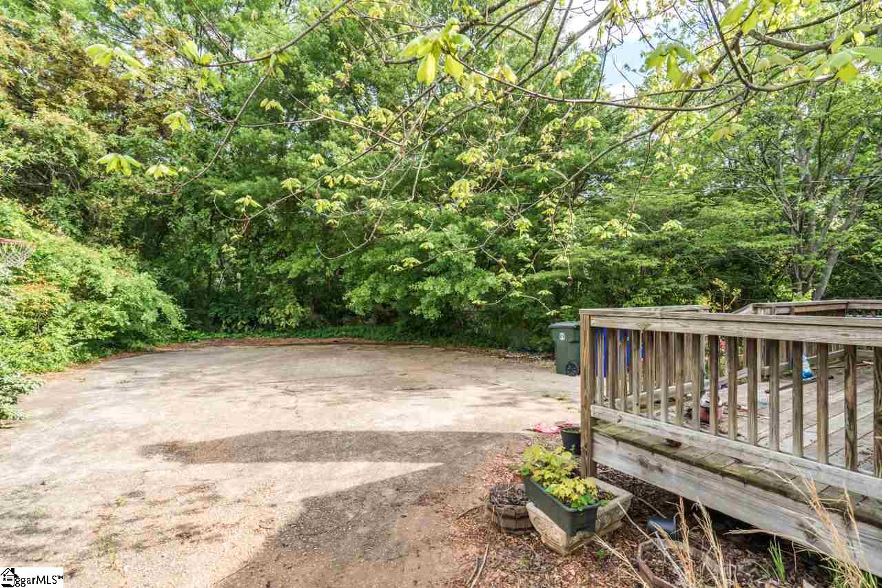 35 East Faris Road Greenville, SC 29605 - Photo 21 of 27 Gallery Image 21