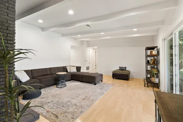 $670,000 | 2032 Mission Avenue, Carmichael, CA 95608