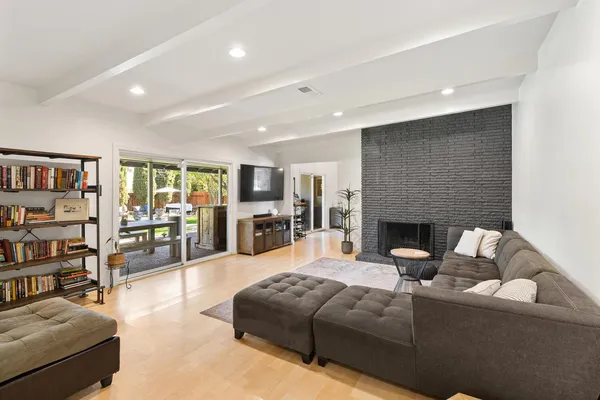 $670,000 | 2032 Mission Avenue, Carmichael, CA 95608