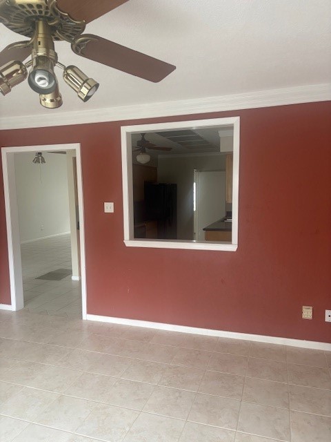 2023 Westlake Road Houston, TX 77062 - Photo 17 of 18 a view of an empty room