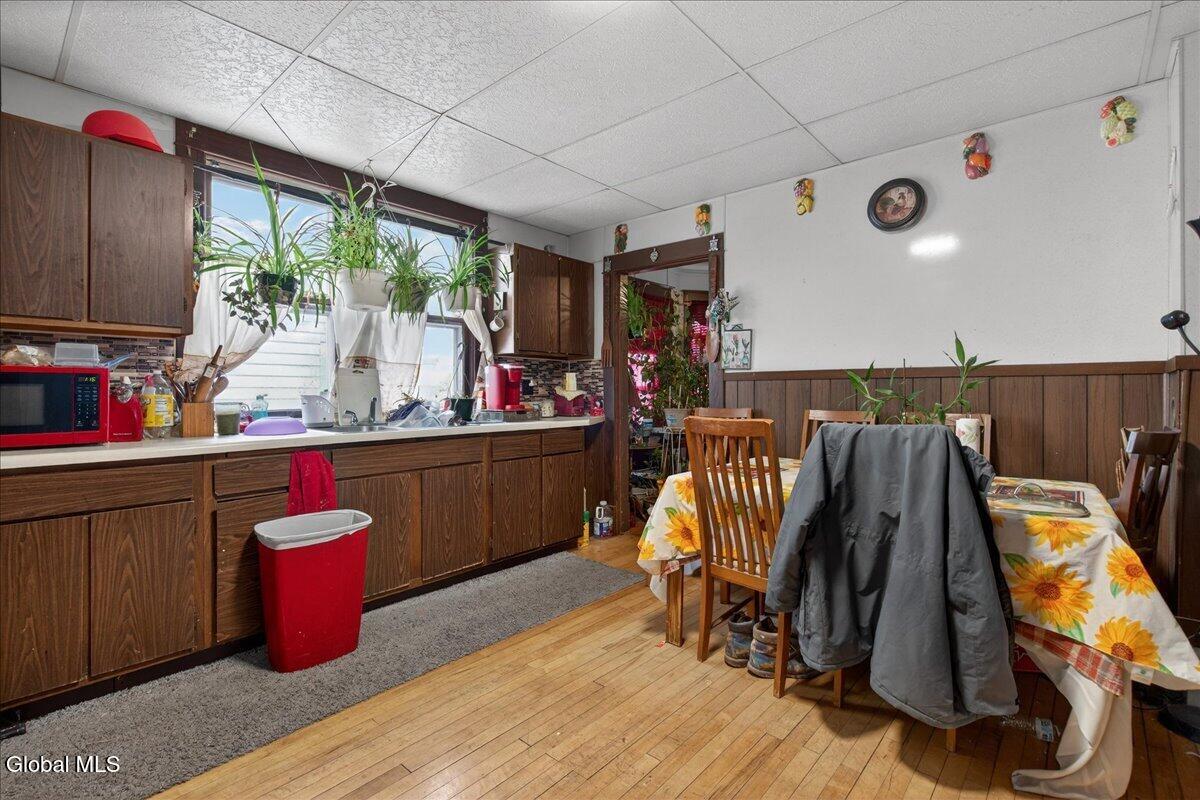 17 Hawk Street Amsterdam, NY 12010 - Photo 12 of 30 05-17 HAWK-13