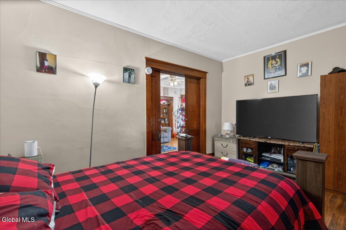 17 Hawk Street Amsterdam, NY 12010 - Photo 19 of 30 26-17 HAWK-32