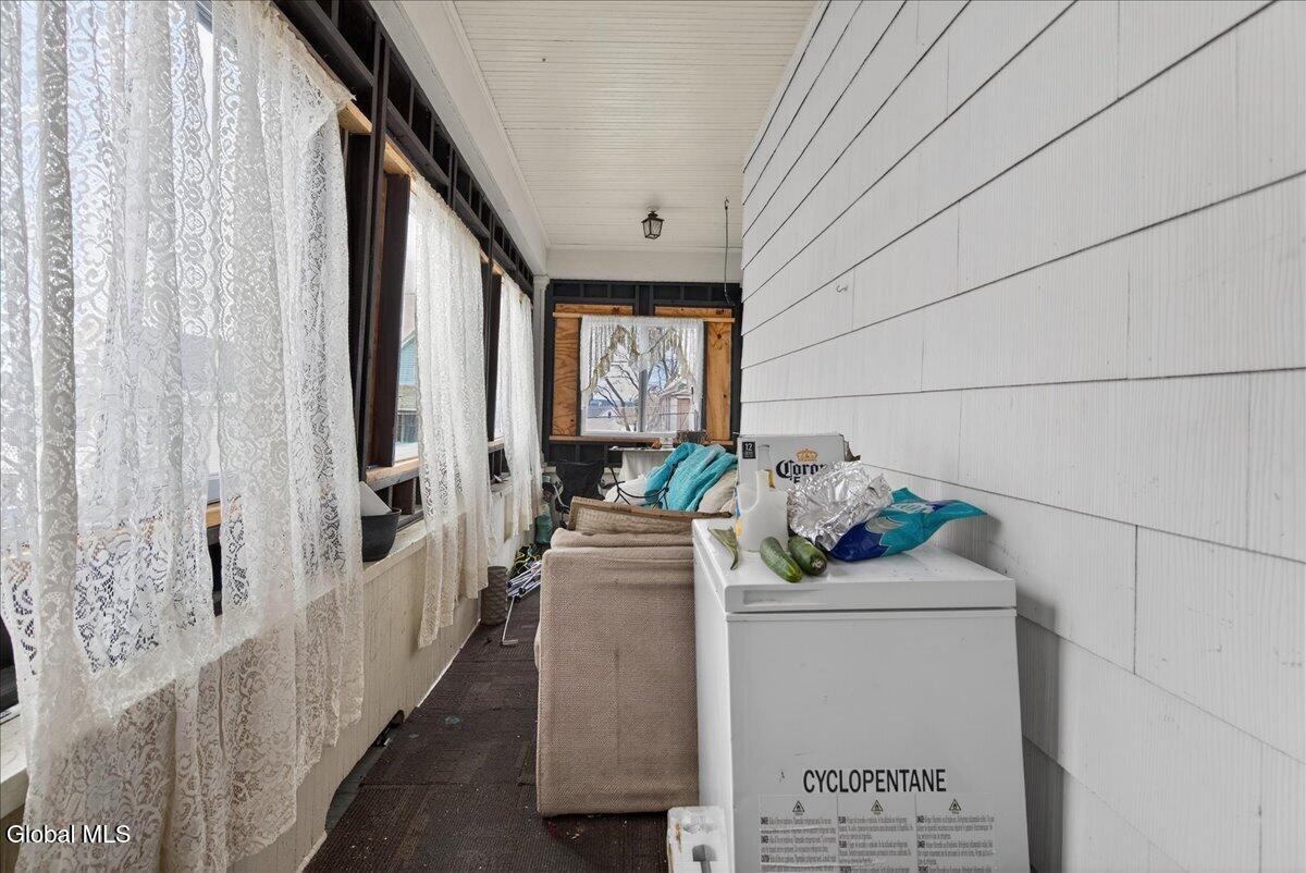 17 Hawk Street Amsterdam, NY 12010 - Photo 20 of 30 27-17 HAWK-33