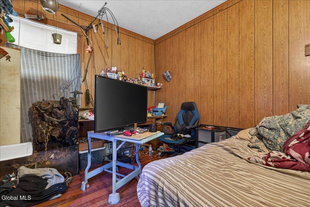 17 Hawk Street Amsterdam, NY 12010 - Photo 25 of 30 03-17 HAWK-11