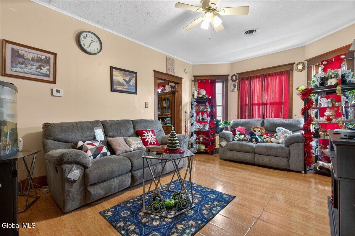 17 Hawk Street Amsterdam, NY 12010 - Photo 10 of 30 15-17 HAWK-22