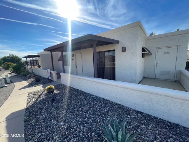 $1,200 | 827 East Lancaster Circle, Florence, AZ 85132