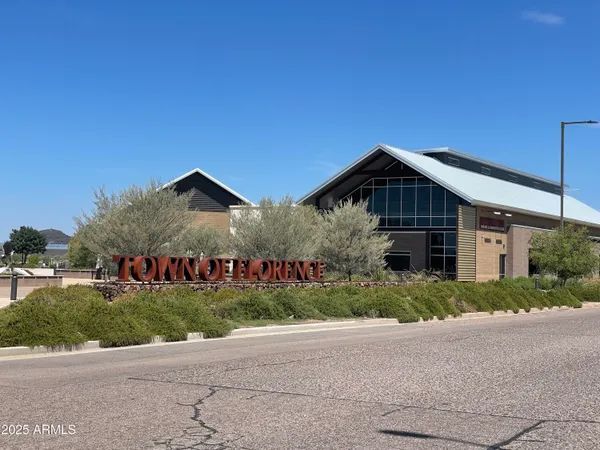 $1,000 | 827 East Lancaster Circle, Florence, AZ 85132