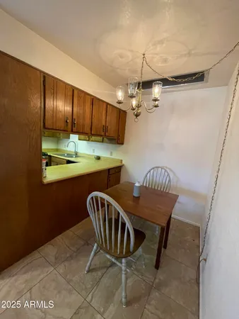 $1,000 | 827 East Lancaster Circle, Florence, AZ 85132