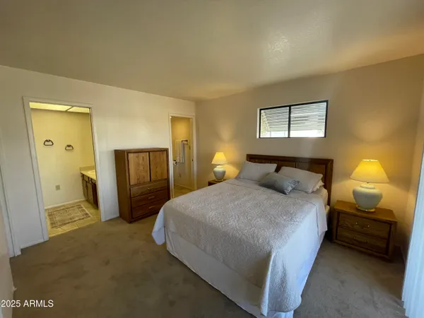 $1,000 | 827 East Lancaster Circle, Florence, AZ 85132