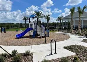 $2,350 | 1025 Fig Street, Tavares, FL 32778