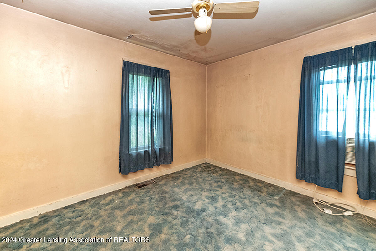 2841 Webster Road Lansing, MI 48906 - Photo 10 of 15 10