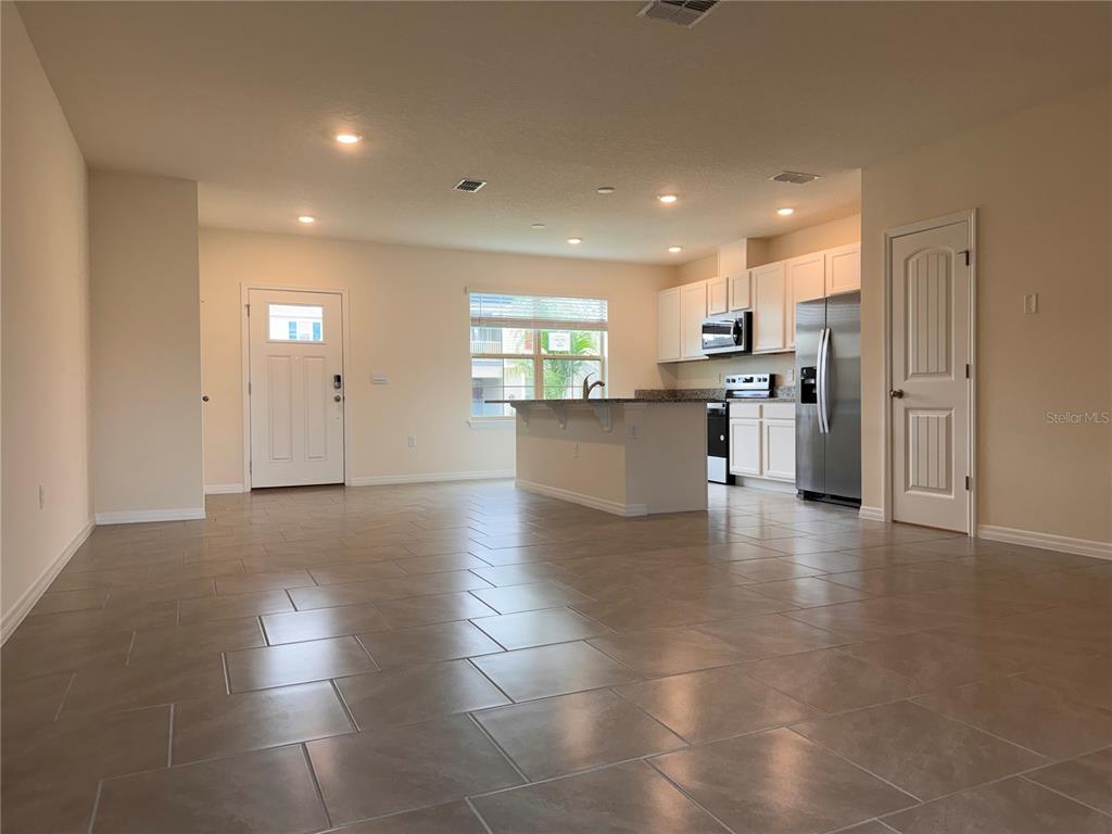 17085 Water Spring Boulevard Winter Garden, FL 34787 - Photo 4 of 29