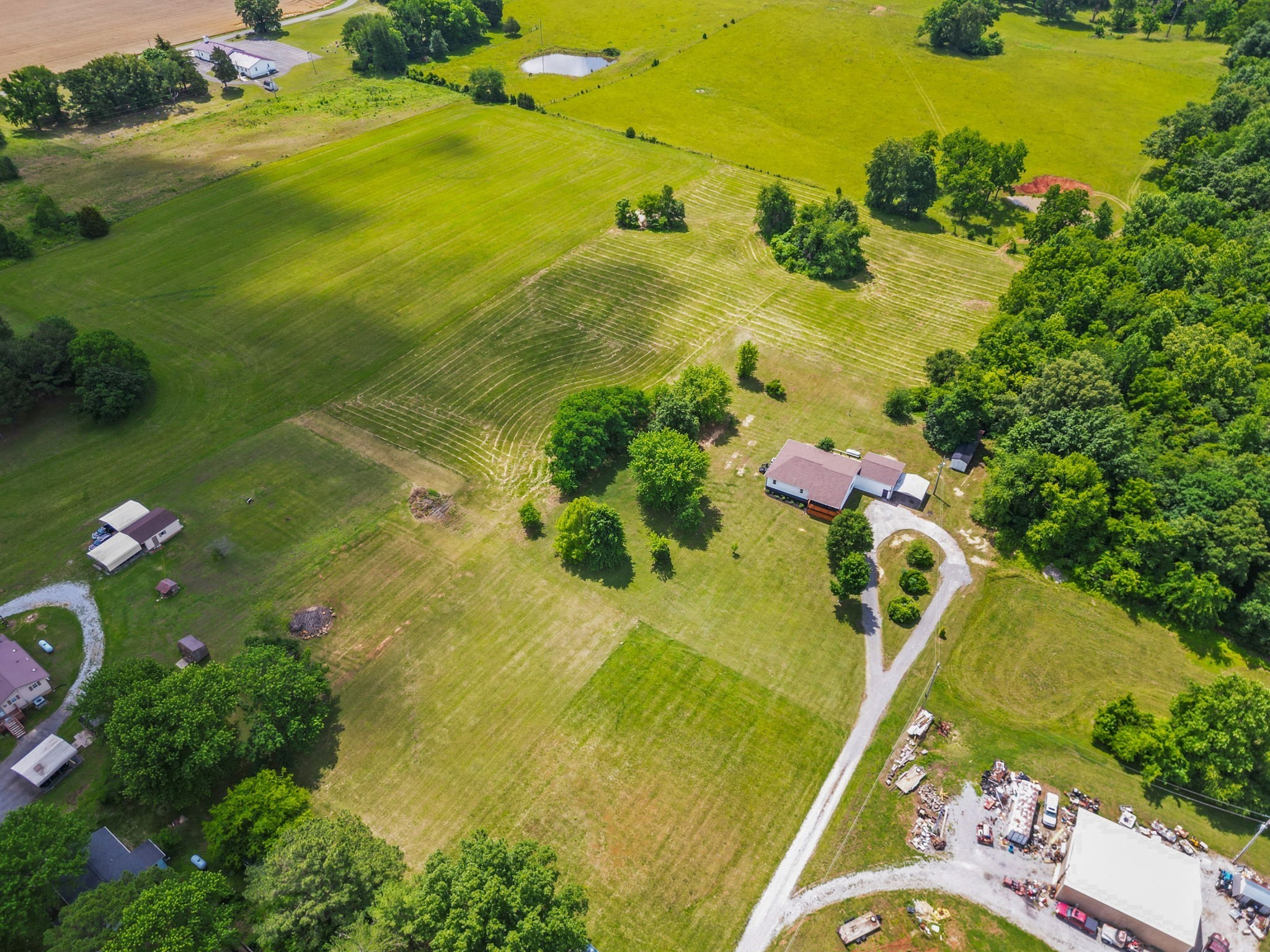 4919 Pulliam-Hardaway Road Springfield, TN 37172 - Photo 3 of 95 Gallery Image 3