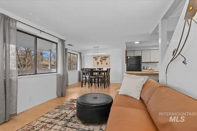 $425,000 | 3651 South Gekeler Lane, Unit 96, Boise, ID 83706