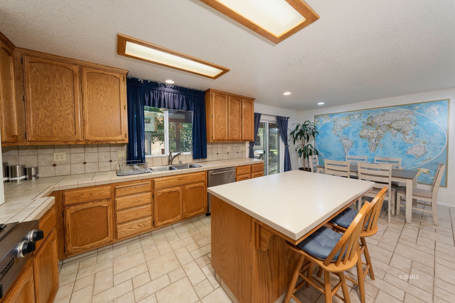 843 West Howell Avenue Ridgecrest, CA 93555 - Photo 18 of 50
