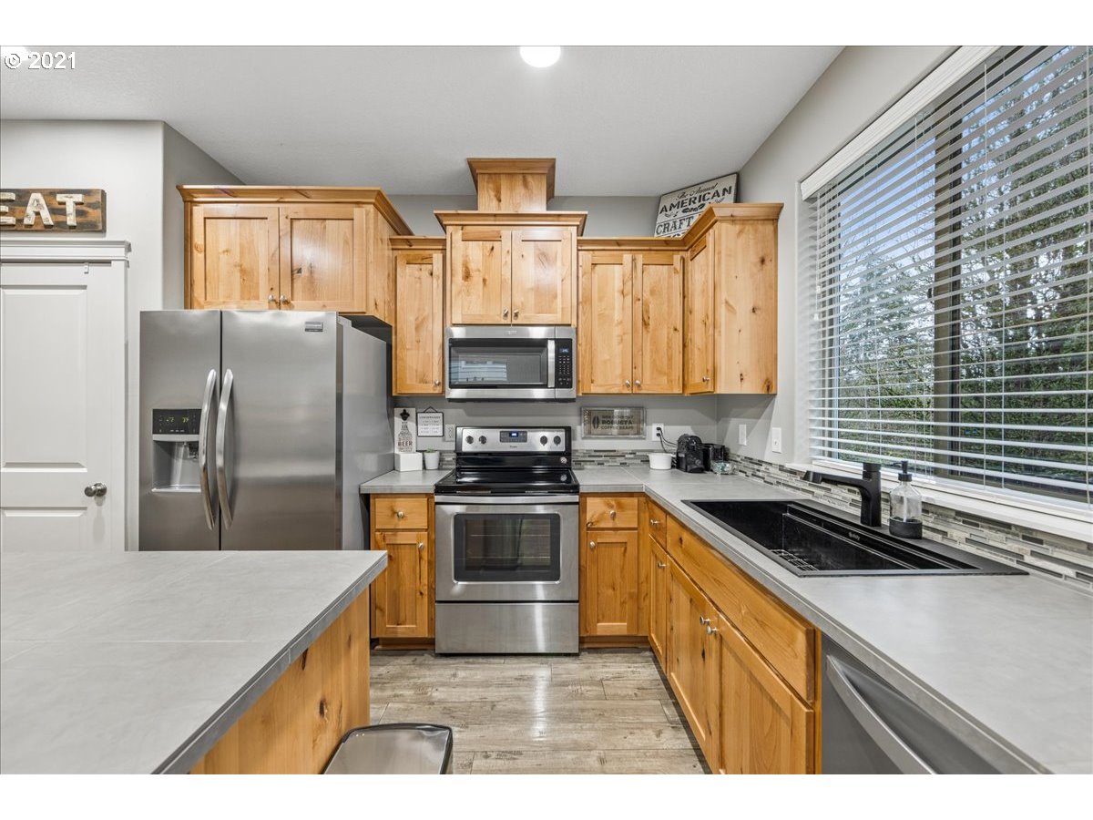 186 North 44th Place Ridgefield, WA 98642 - Photo 13 of 32