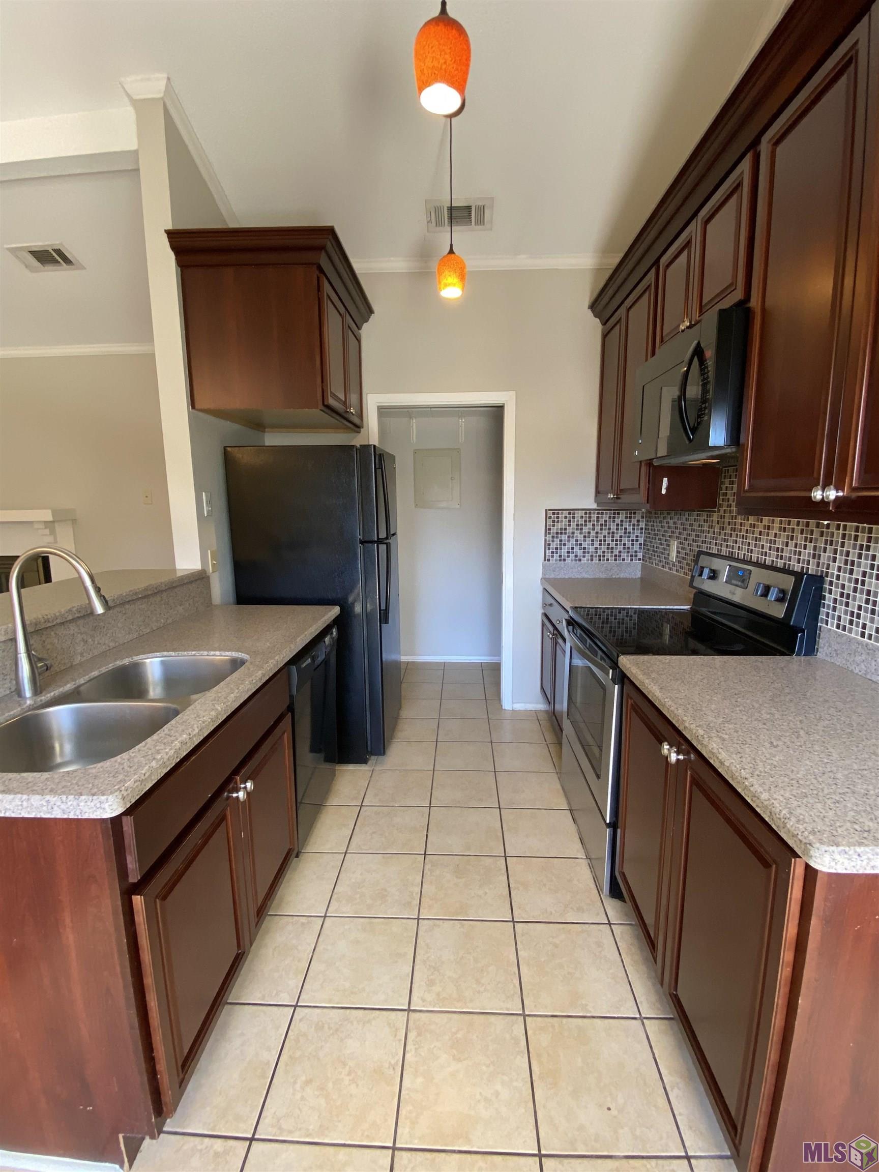 7968 Pennth Avenue, Unit B Baton Rouge, LA 70809 - Photo 1 of 21 Gallery Image 1