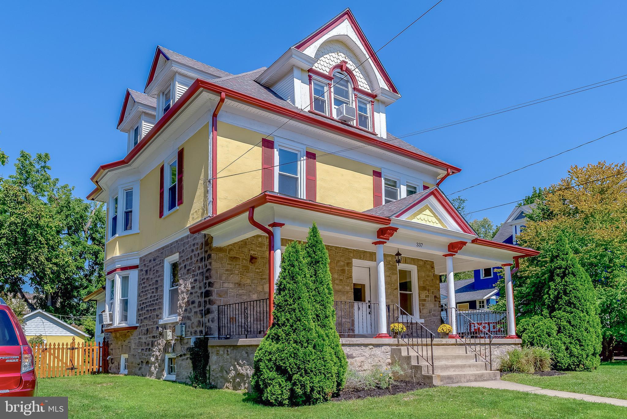 337 Euclid Avenue Ambler, PA 19002 - Photo 2 of 61