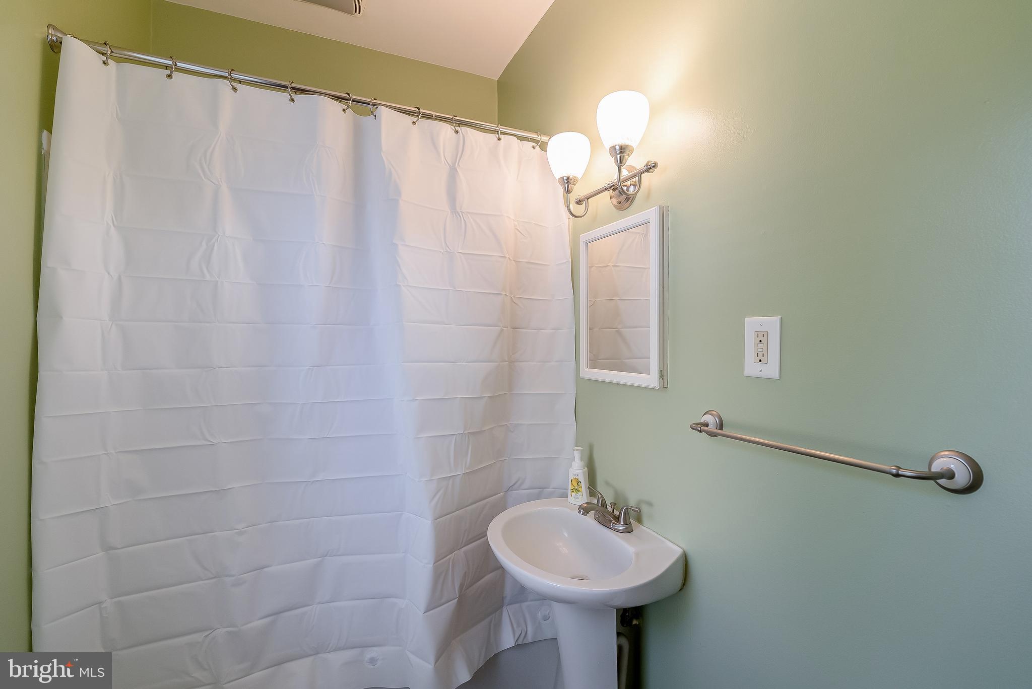 337 Euclid Avenue Ambler, PA 19002 - Photo 23 of 61