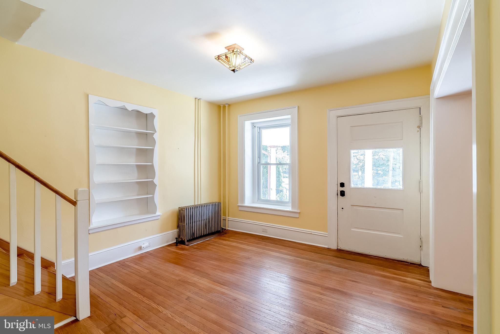 337 Euclid Avenue Ambler, PA 19002 - Photo 6 of 61