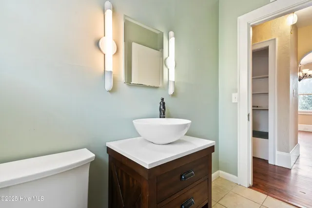 $2,000 | 2036 Van Buren Street, Wilmington, NC 28401