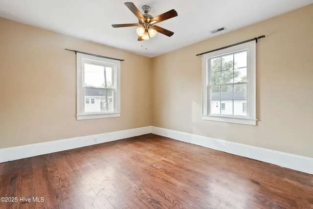 $2,000 | 2036 Van Buren Street, Wilmington, NC 28401