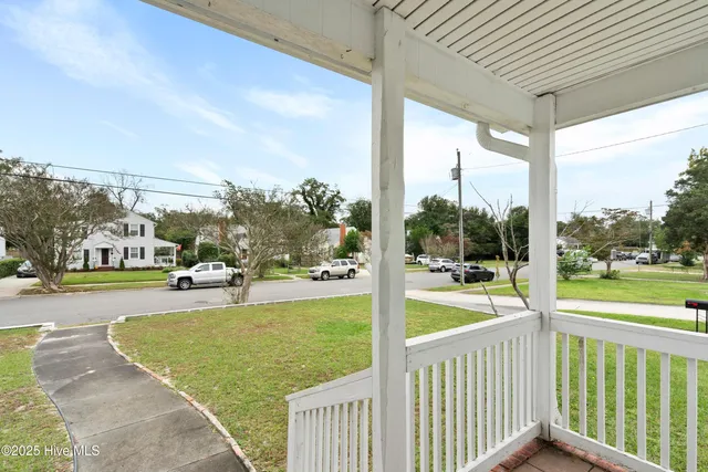 $2,000 | 2036 Van Buren Street, Wilmington, NC 28401