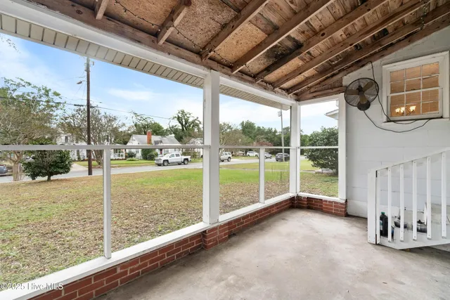 $2,000 | 2036 Van Buren Street, Wilmington, NC 28401