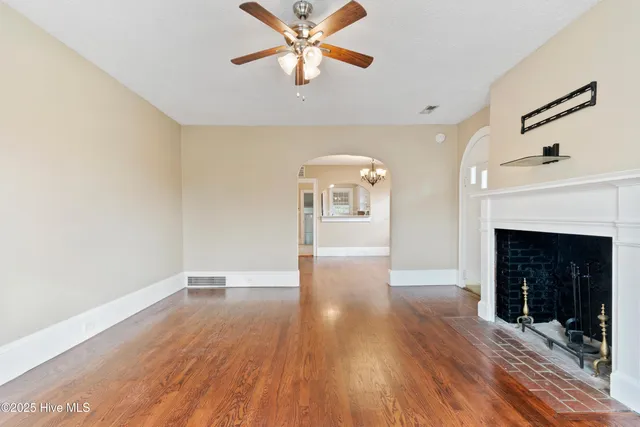 $2,000 | 2036 Van Buren Street, Wilmington, NC 28401